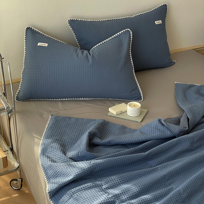 91家纺网 家纺一手货源 找家纺 洋铭区 2022新款华夫格夏被 贝拉蓝