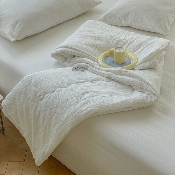 91家纺网 家纺一手货源 找家纺 洋铭区 2022新款双层泡泡纱夏被 小兔子