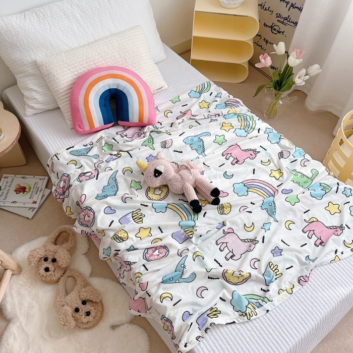 91家纺网 家纺一手货源 找家纺 星期八 2022新款凉感毯 独角马