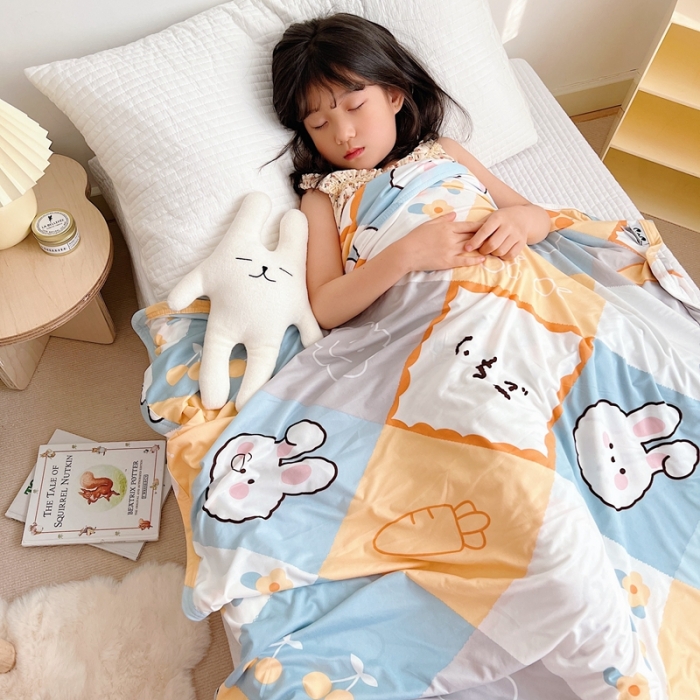 91家纺网 家纺一手货源 找家纺 星期八 2022新款凉感毯 兔子屋