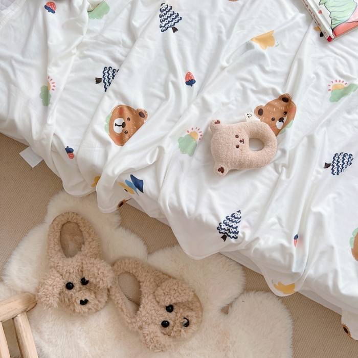 91家纺网 家纺一手货源 找家纺 星期八 2022新款凉感毯 小熊