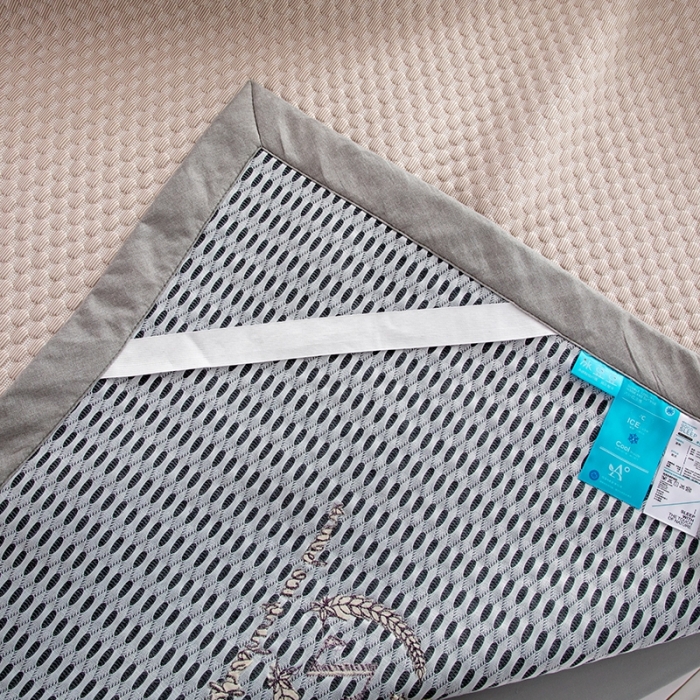 91家纺网 家纺一手货源 找家纺 凡客家居2022新款A类针织面料超凉感冰豆豆3D按摩冷感凉席 咖