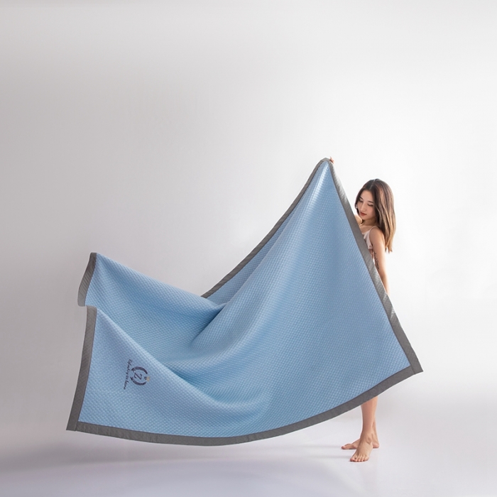 91家纺网 家纺一手货源 找家纺 凡客家居2022新款A类针织面料超凉感冰豆豆3D按摩冷感凉席 蓝