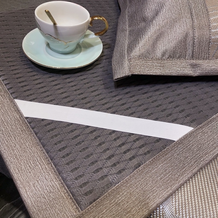 91家纺网 家纺一手货源 找家纺 凡客 2022春夏新品宽边刺绣提花冰藤养生乳胶凉席三件套 叶纷飞-紫金