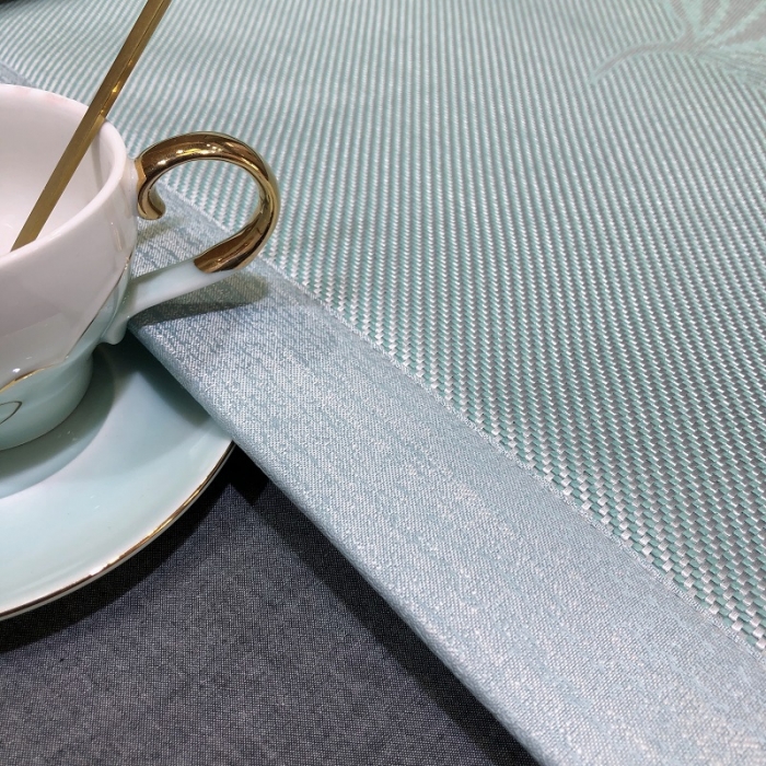 91家纺网 家纺一手货源 找家纺 凡客 2022春夏新品宽边刺绣提花冰藤养生乳胶凉席三件套 银杏叶-水绿