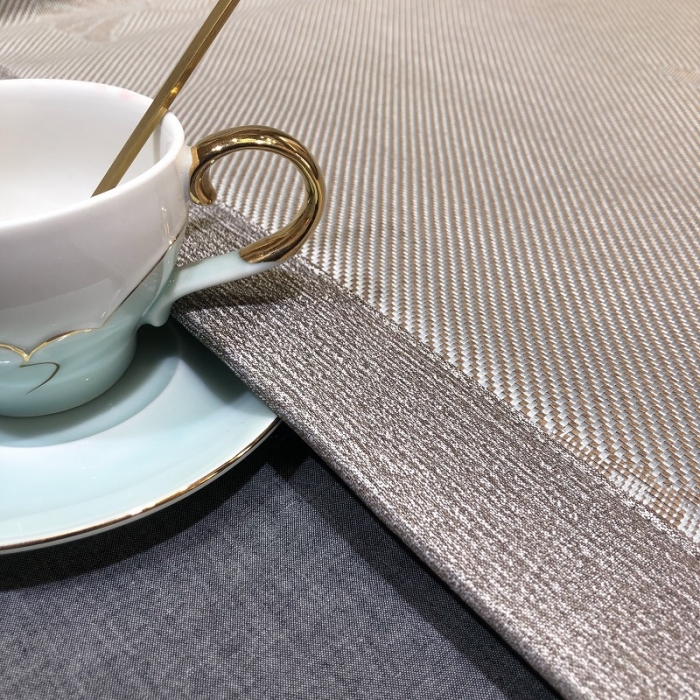 91家纺网 家纺一手货源 找家纺 凡客 2022春夏新品宽边刺绣提花冰藤养生乳胶凉席三件套 银杏叶-紫金