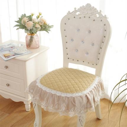 91家纺网 家纺一手货源 找家纺 共鸣沙发垫 2022新款水晶绒椅垫