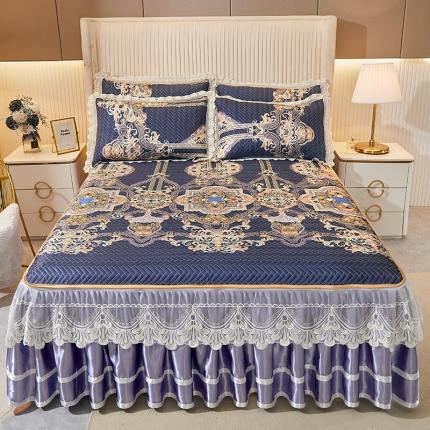 91家纺网 家纺一手货源 找家纺 （总）网红馆 2025新款凉感丝夹棉绗缝蕾丝床裙款冰丝席三件套