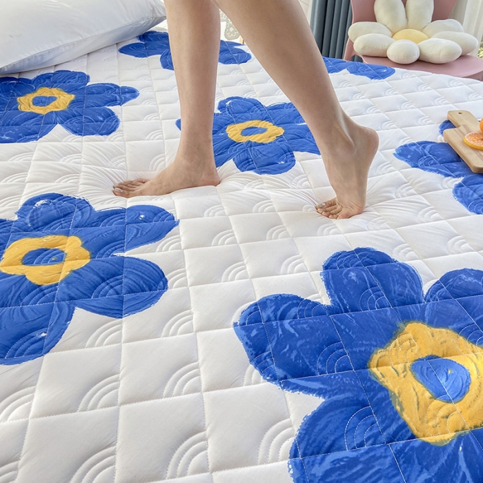 91家纺网 家纺一手货源 找家纺 鑫钰 2023新款小老虎印花抗菌床垫 奈思-兰