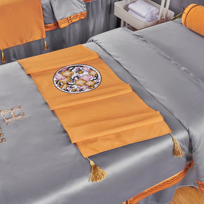 91家纺网 家纺一手货源 找家纺 不打烊家纺 2022新款欧洲尼美容床罩系列套件春意盎然-灰色