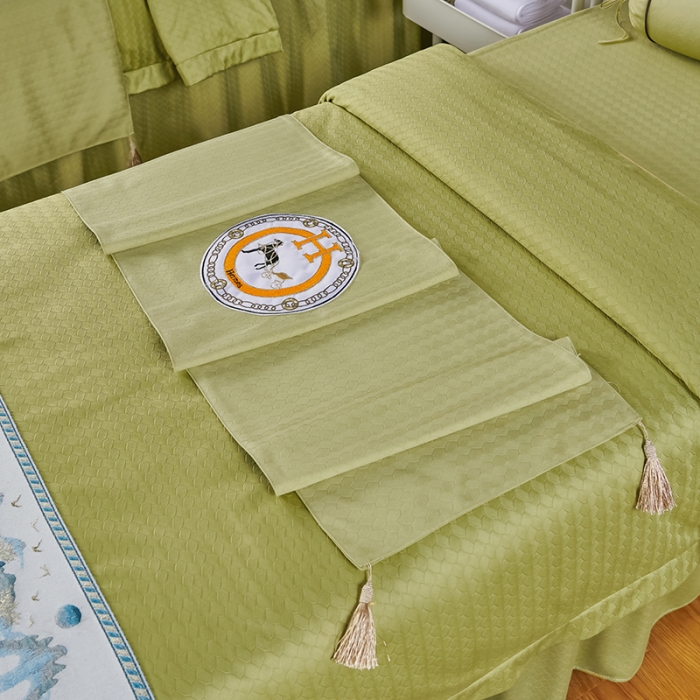 91家纺网 家纺一手货源 找家纺 不打烊家纺 2022新款焕彩尼美容床罩系列套件山清水秀-果绿