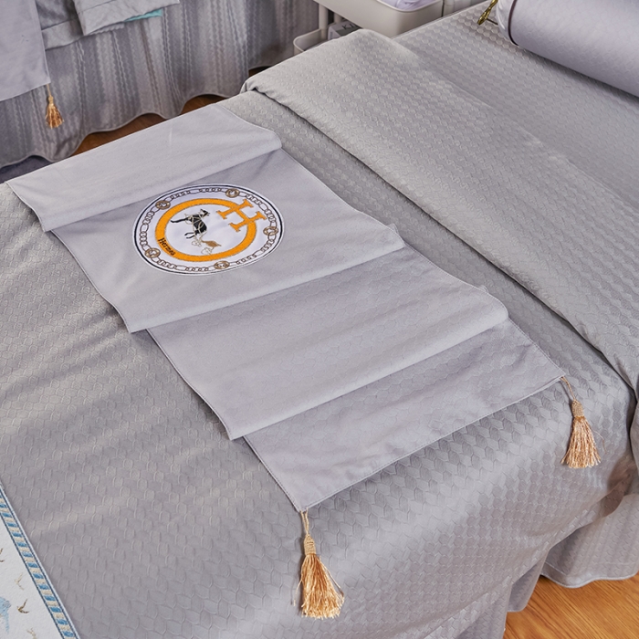 91家纺网 家纺一手货源 找家纺 不打烊家纺 2022新款焕彩尼美容床罩系列套件山清水秀-灰色