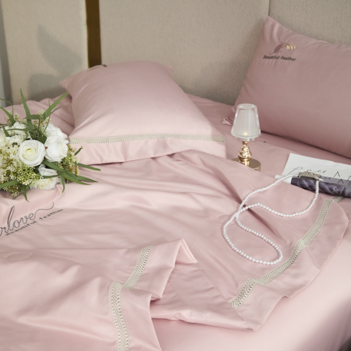 91家纺网 家纺一手货源 找家纺 凡客2022水洗天丝刺绣蚕蛹蛋白梵蒂夏被四件套梵蒂-公主粉