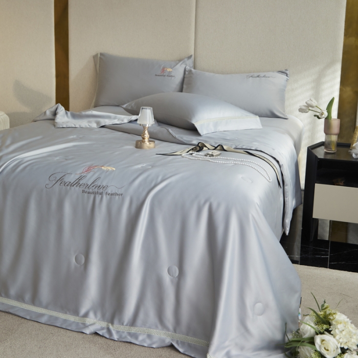 91家纺网 家纺一手货源 找家纺 凡客2022水洗天丝刺绣蚕蛹蛋白梵蒂夏被四件套梵蒂-银灰