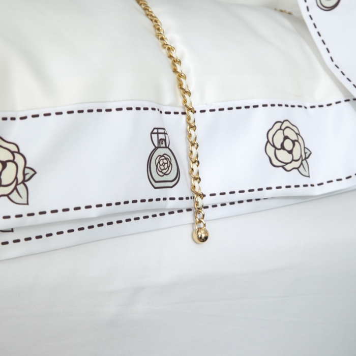 91家纺网 家纺一手货源 找家纺 凡客家居2022新款水洗天丝薄荷纤维山茶花赫本夏被赫本-米白