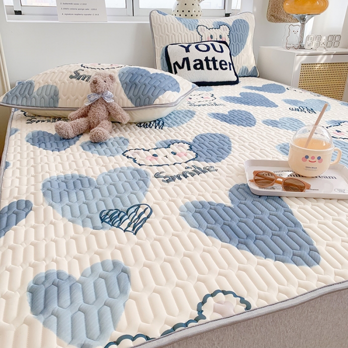 91家纺网 家纺一手货源 找家纺 澳萝拉 2022新款凉感丝乳胶凉席-蓝心小熊