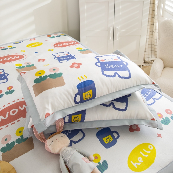 91家纺网 家纺一手货源 找家纺 琪格格 2022新款复合冰丝席凉席 抱抱熊复合席