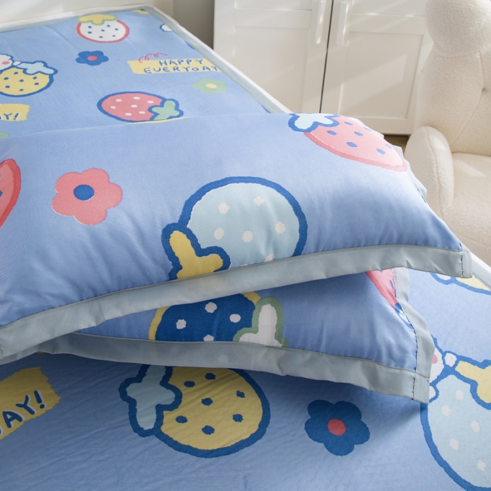 91家纺网 家纺一手货源 找家纺 琪格格 2022新款复合冰丝席凉席 魔力草莓蓝