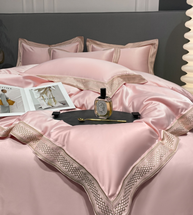 91家纺网 家纺一手货源 找家纺 欧乐蒂 2022新款A版水洗真丝B版全棉四件套-简爱 简爱-粉色