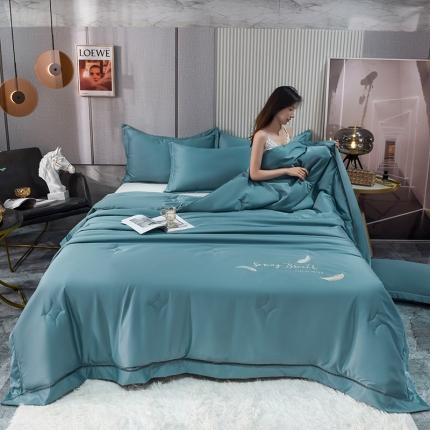 91家纺网 家纺一手货源 找家纺 （总）塔塔 2025轻奢冰雪丝镂空花边羽毛刺绣大豆夏被