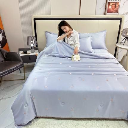 91家纺网 家纺一手货源 找家纺 （总）塔塔2025新款爱心满绣立体滚边大豆夏被子被芯