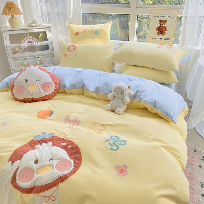 91家纺网 家纺一手货源 找家纺 沐慕 2022新款全棉工艺款四件套-柿柿好鸭 柿柿好鸭-黄