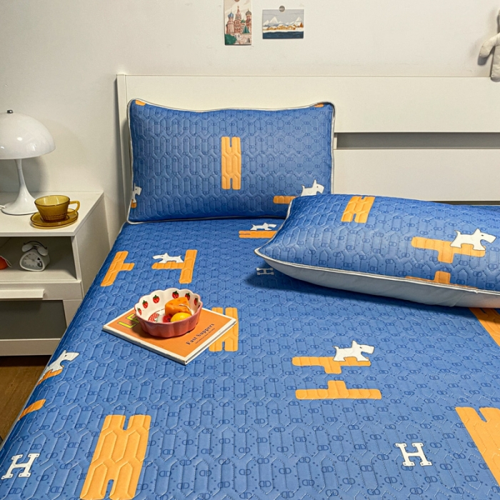 91家纺网 家纺一手货源 找家纺 (总)金爱家 2023新款简约轻奢风乳胶凉席夏被四件套