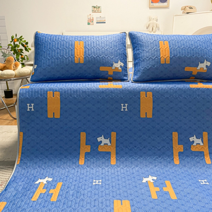 91家纺网 家纺一手货源 找家纺 (总)金爱家 2023新款简约轻奢风乳胶凉席夏被四件套