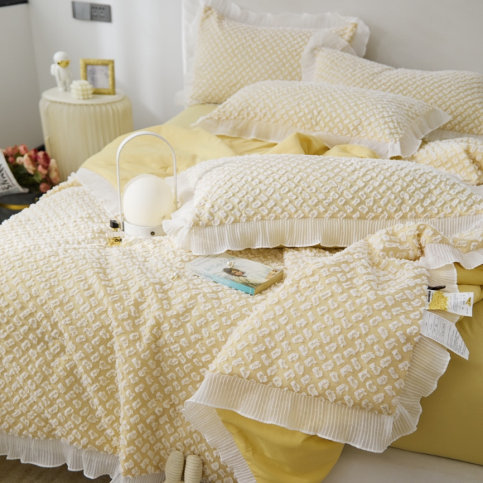 91家纺网 家纺一手货源 找家纺 凡客 2022新款大豆剪花奈斯夏被四件套 柠檬黄