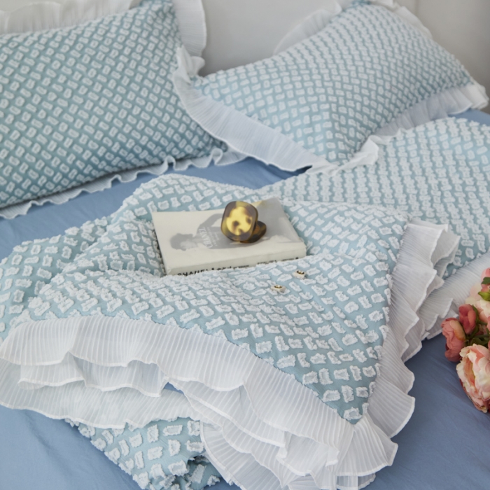 91家纺网 家纺一手货源 找家纺 凡客 2022新款大豆剪花奈斯夏被四件套 天空蓝