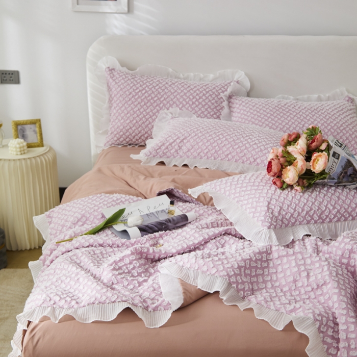 91家纺网 家纺一手货源 找家纺 凡客 2022新款大豆剪花奈斯夏被四件套 香芋紫