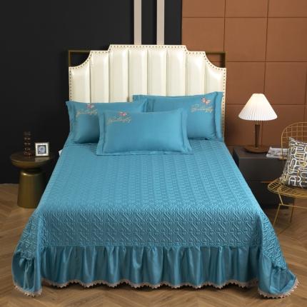 91家纺网 家纺一手货源 找家纺 木兰花2023新款 120S长绒棉刺绣四件套床盖床裙款孔雀蓝