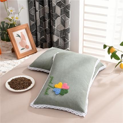 91家纺网 家纺一手货源 找家纺 织布人 2022新款全棉水洗棉毛巾绣荞麦枕头枕芯-四叶草系列