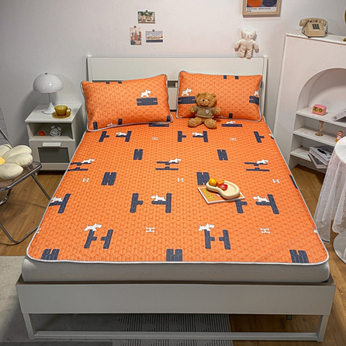 91家纺网 家纺一手货源 找家纺 金爱家 2023新款简约轻奢风乳胶凉席夏被四件套 动感黄