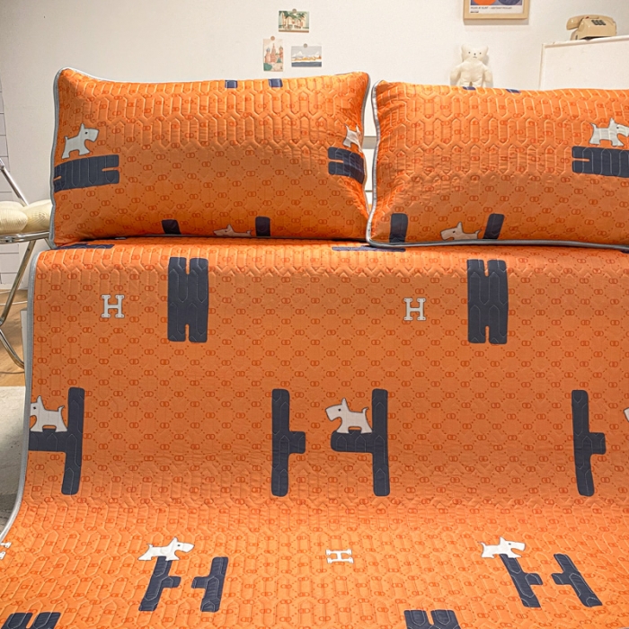 91家纺网 家纺一手货源 找家纺 金爱家 2023新款简约轻奢风乳胶凉席夏被四件套 动感黄