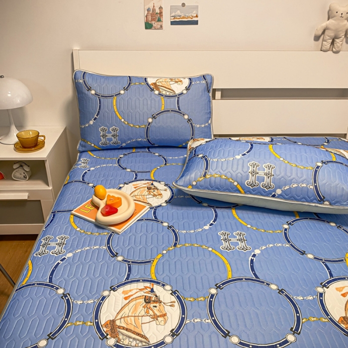 91家纺网 家纺一手货源 找家纺 金爱家 2023新款简约轻奢风乳胶凉席夏被四件套 马到成功蓝