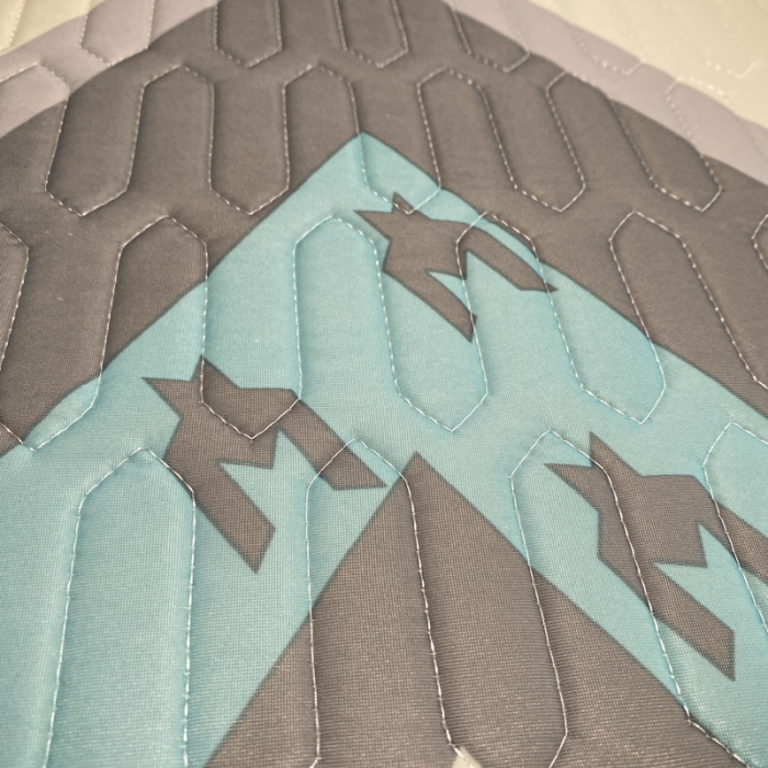 91家纺网 家纺一手货源 找家纺 金爱家 2023新款简约轻奢风乳胶凉席夏被四件套 千鸟格蓝