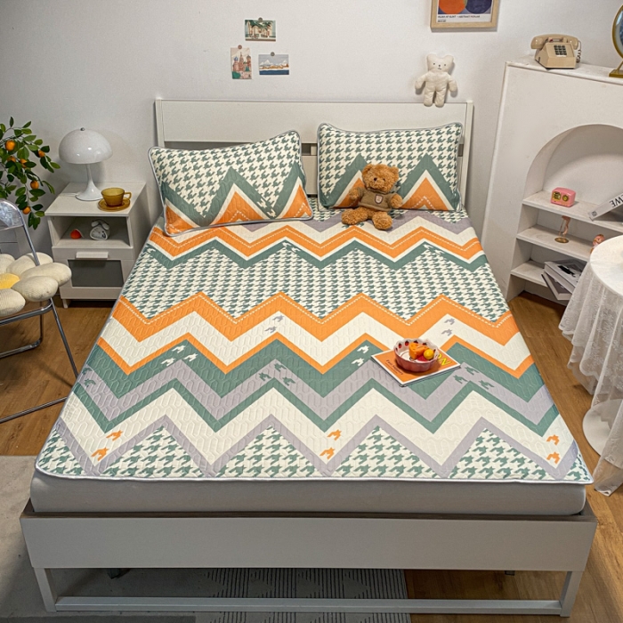 91家纺网 家纺一手货源 找家纺 金爱家 2023新款简约轻奢风乳胶凉席夏被四件套 千鸟格绿