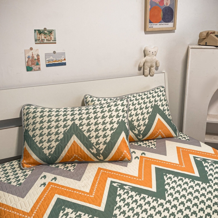 91家纺网 家纺一手货源 找家纺 金爱家 2023新款简约轻奢风乳胶凉席夏被四件套 千鸟格绿