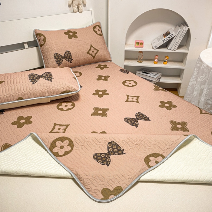 91家纺网 家纺一手货源 找家纺 金爱家 2023新款简约轻奢风乳胶凉席夏被四件套 时尚咖