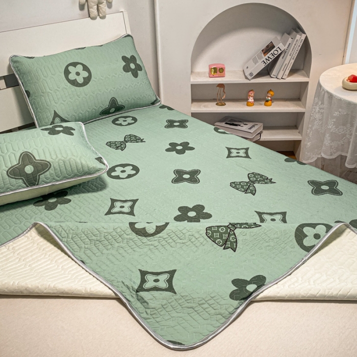 91家纺网 家纺一手货源 找家纺 金爱家 2023新款简约轻奢风乳胶凉席夏被四件套 时尚绿