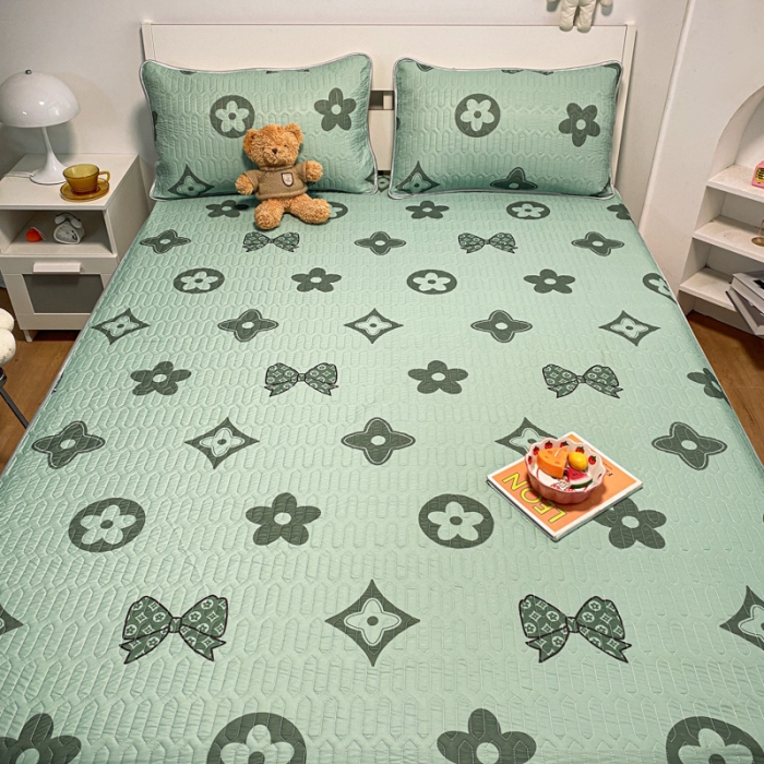 91家纺网 家纺一手货源 找家纺 金爱家 2023新款简约轻奢风乳胶凉席夏被四件套 时尚绿