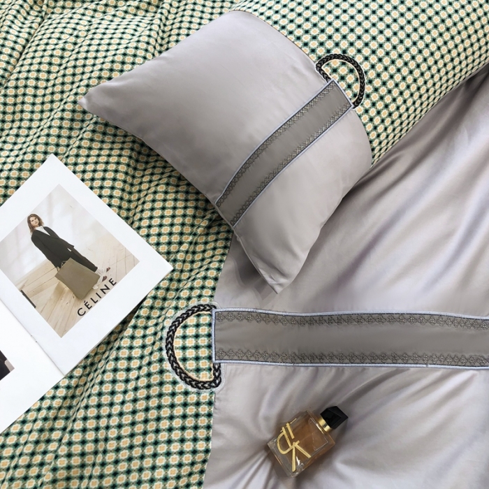 91家纺网 家纺一手货源 找家纺 品家居 2025新款全棉提花双层纱四件套-奈薇系列-灰绿