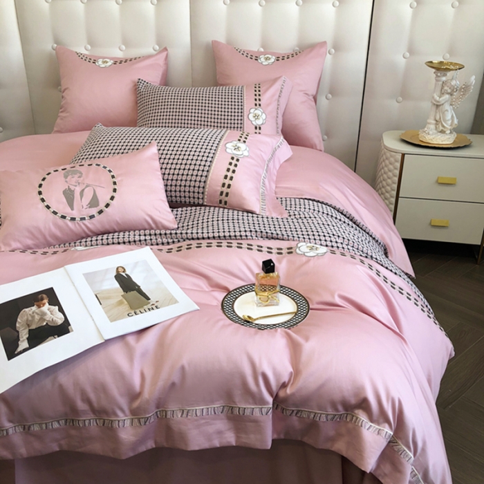 91家纺网 家纺一手货源 找家纺 (总) 品家居2025新款A版提花双层纱全棉四件套-可可恋人