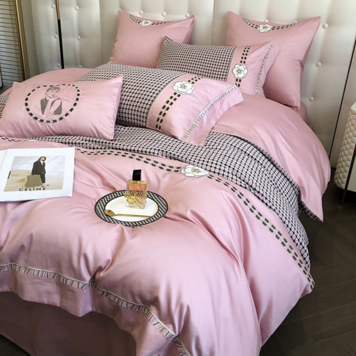 91家纺网 家纺一手货源 找家纺 (总) 品家居2025新款A版提花双层纱全棉四件套-可可恋人