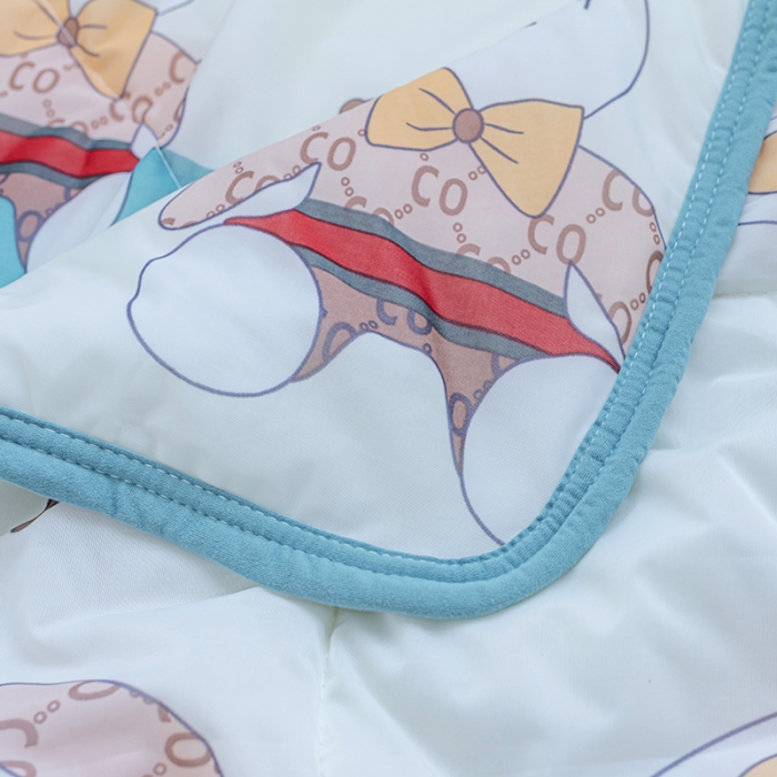 91家纺网 家纺一手货源 找家纺 吉咪兔2022儿童卡通凉感丝夏被空调被午睡小薄被子 芭比兔