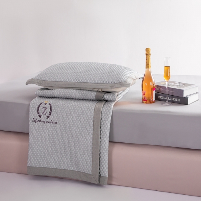 91家纺网 家纺一手货源 找家纺 佳居缘 2022新款冰豆豆冷感凉席三件套 灰