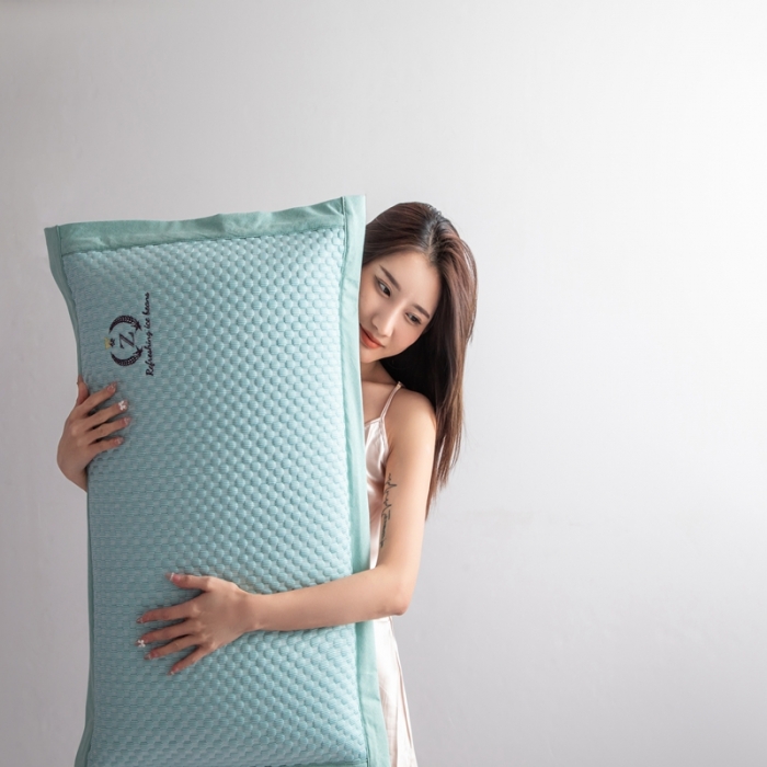 91家纺网 家纺一手货源 找家纺 佳居缘 2022新款冰豆豆冷感凉席三件套 绿