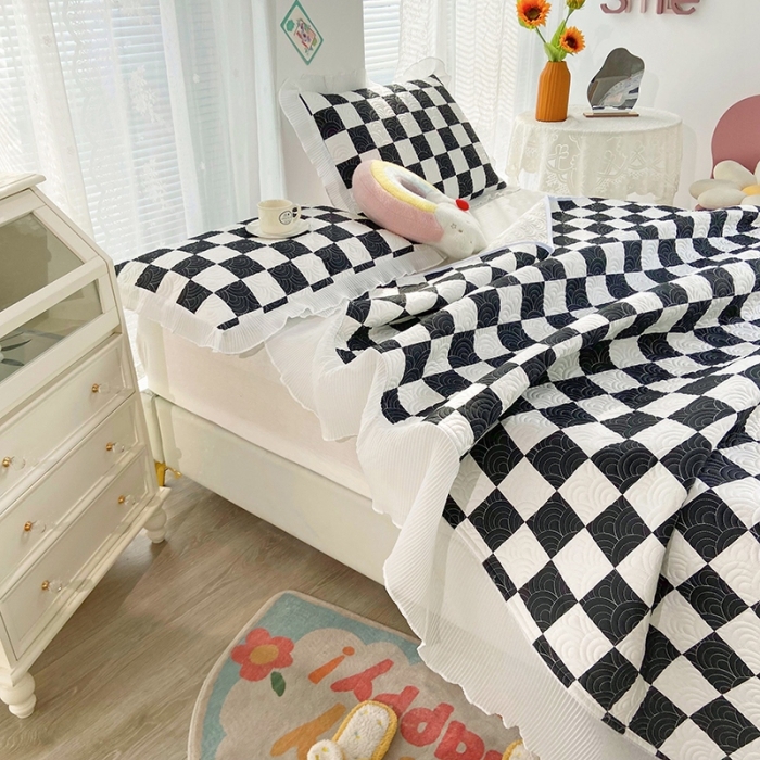 91家纺网 家纺一手货源 找家纺 鑫钰 2023全棉印花床盖三件套 黑白格