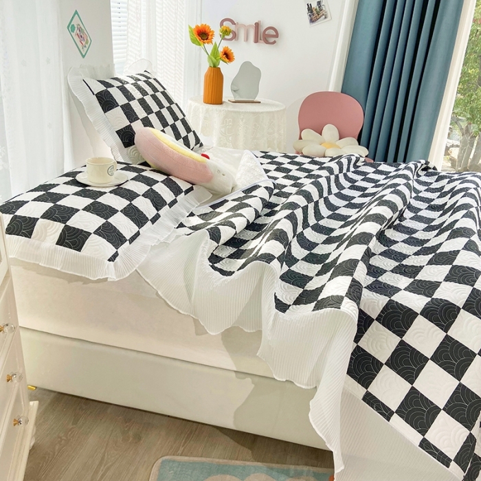 91家纺网 家纺一手货源 找家纺 鑫钰 2023全棉印花床盖三件套 黑白格